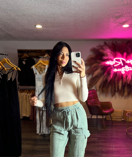 Casual Fitted Crop Henlee Knit Top